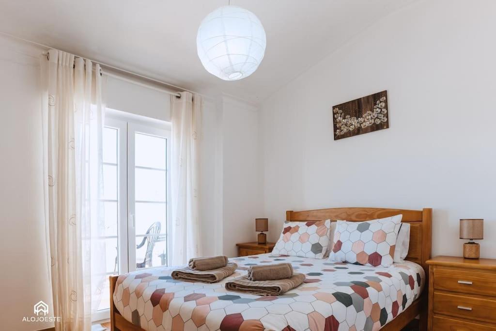 Apartamento Miramar - Piscina E Bbq Санта Круз Екстериор снимка