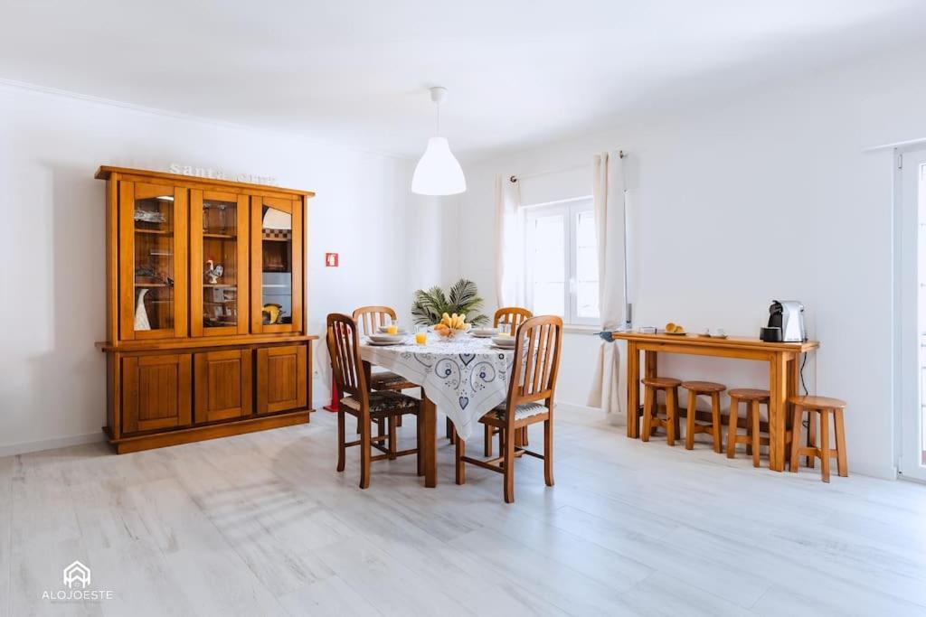 Apartamento Miramar - Piscina E Bbq Санта Круз Екстериор снимка