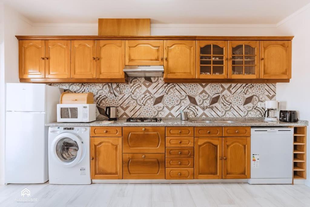 Apartamento Miramar - Piscina E Bbq Санта Круз Екстериор снимка