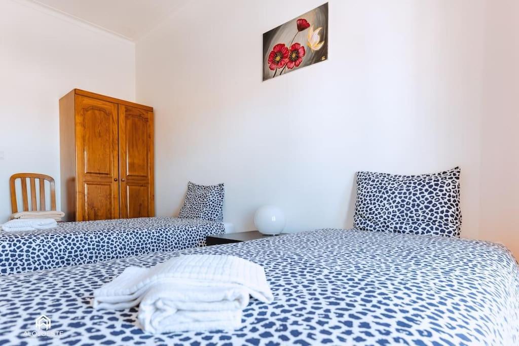 Apartamento Miramar - Piscina E Bbq Санта Круз Екстериор снимка